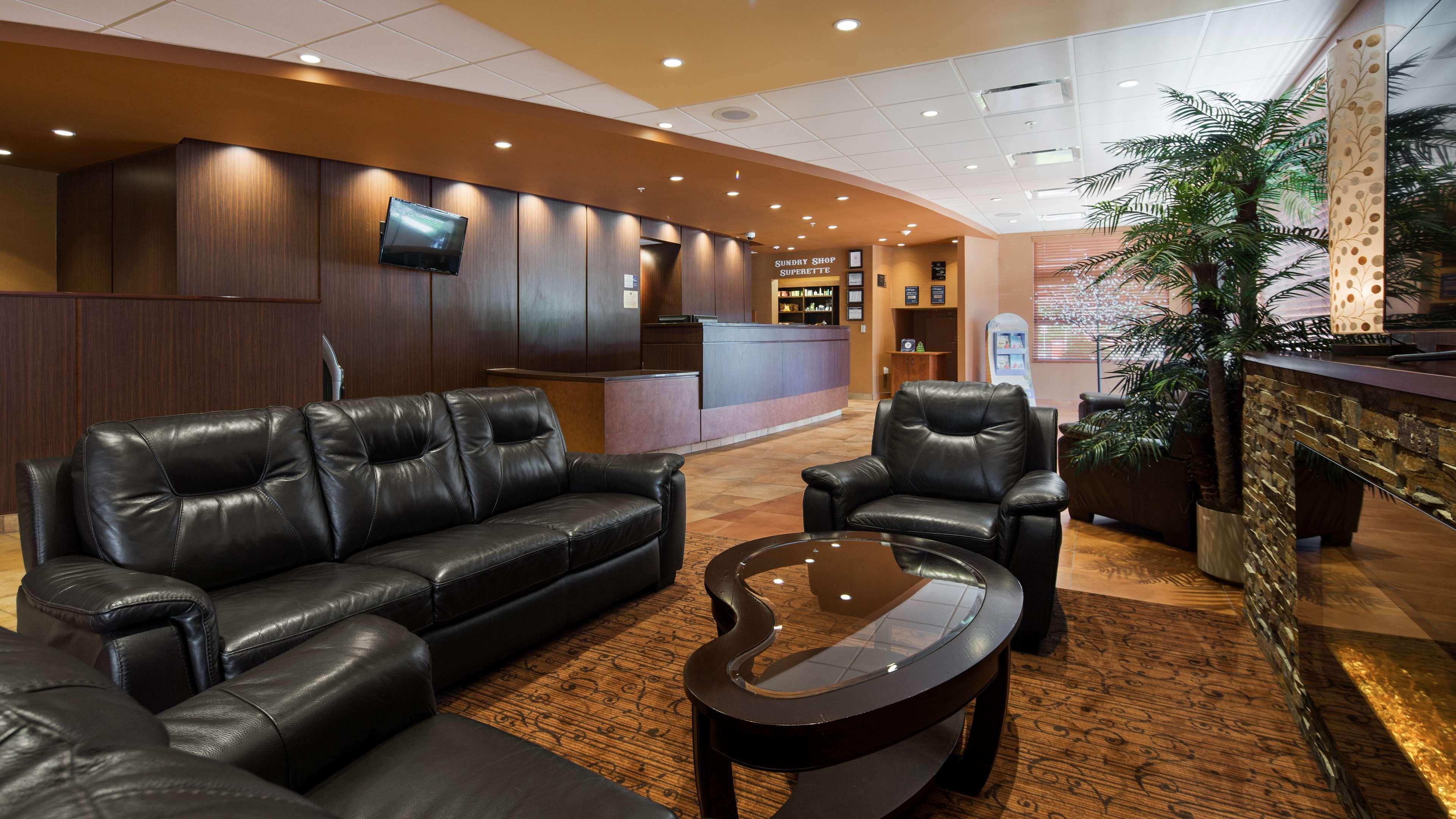 Best Western Plus, Bathurst Hotel & Suites Exterior photo