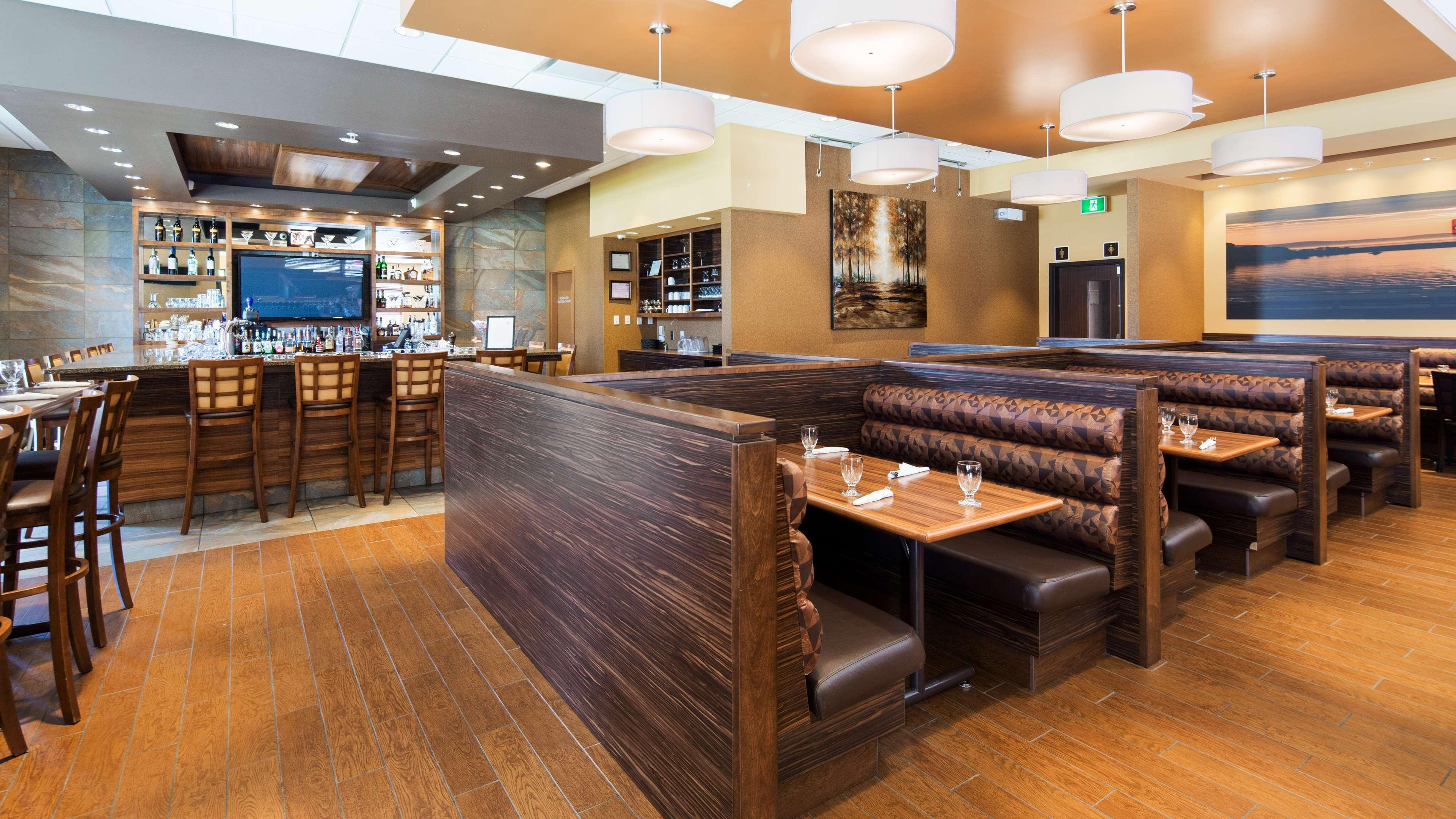 Best Western Plus, Bathurst Hotel & Suites Exterior photo